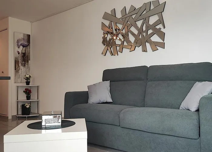 Au Centre-port, Piscine, Clim & A 300m Agde