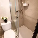 Cosy, Centre Port, Piscine, Proche 아파트 *