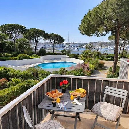 Cosy, Centre Port, Piscine, Proche
